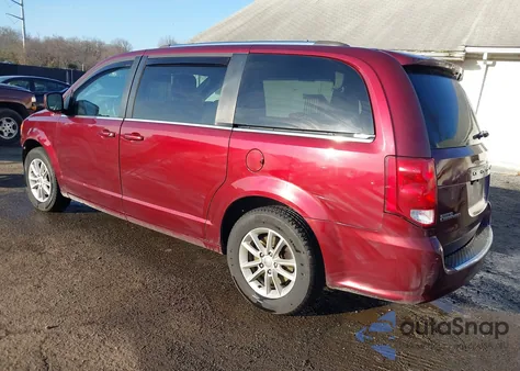 2019 Dodge Grand Caravan Sxt z USA, uszkodzony, nr VIN 2C4RDGCG8KR611903